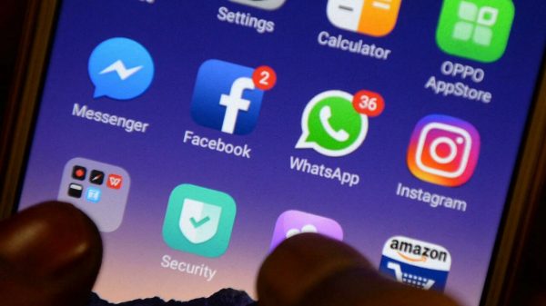 Facebook WhatsApp and Instagram are down